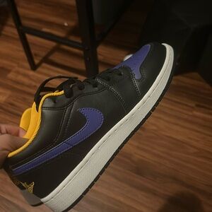 jordan 1s low top